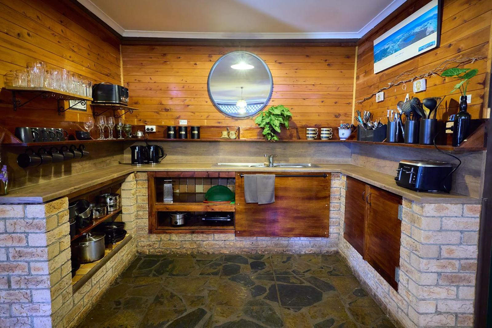 יוגאבורה On The Wallaby Eco Lodge מראה חיצוני תמונה