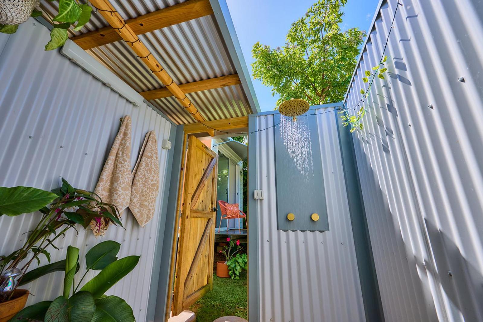יוגאבורה On The Wallaby Eco Lodge מראה חיצוני תמונה